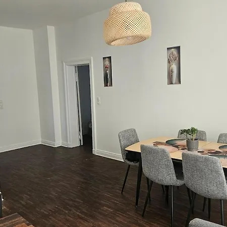 Apartment Schoene Am Bahnof *